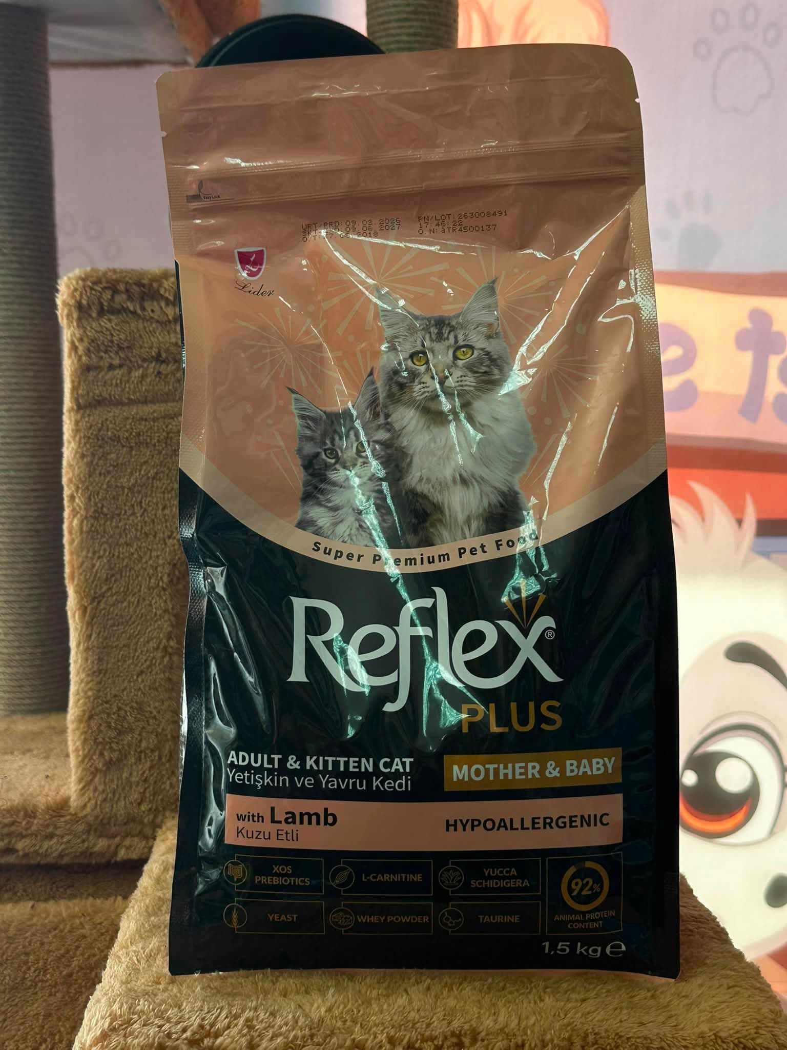 Reflex Plus Mother & Baby (Yetişkin ve Yavru Kedi) Kuzu Etli Kedi Maması