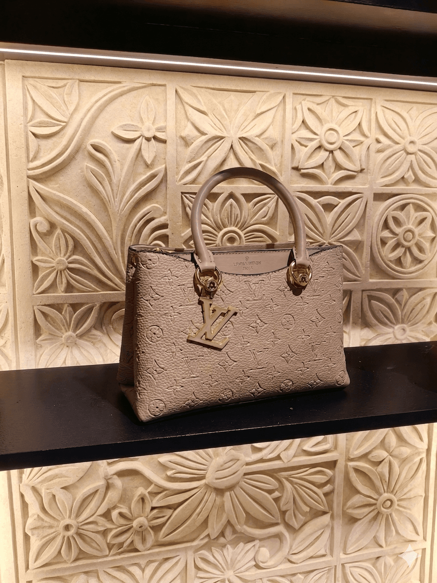 Louis Vuitton Kadın Kol Çantası